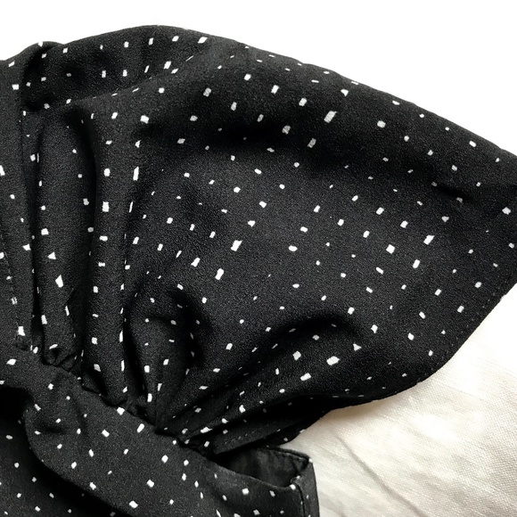 Off the Shoulder Flirty Dress - Picture 5 of 9